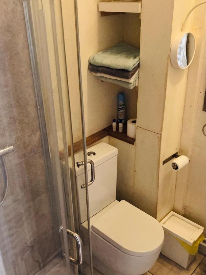 Two Top Central Beach Studios - Also Separate Spa Cabin And Watersports 브라이턴 외부 사진